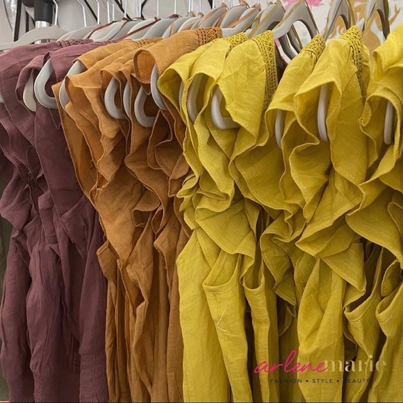 Hope Horizon Resort Top NWT-Mustard - Picture 3 of 4